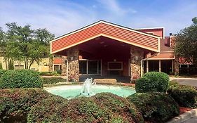 Howard Johnson By Wyndham Merrillville